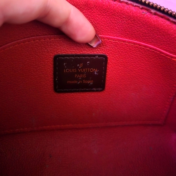 Louis Vuitton Brown Damier Small Cosmetic 💄 Pouch (EUC)(COA) - Picture 8 of 11